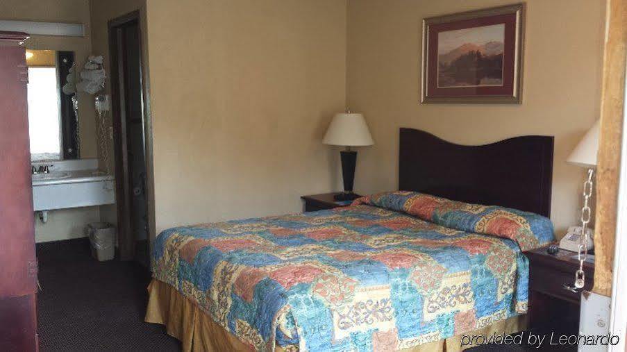 Scottish Inn Knoxville Eksteriør billede