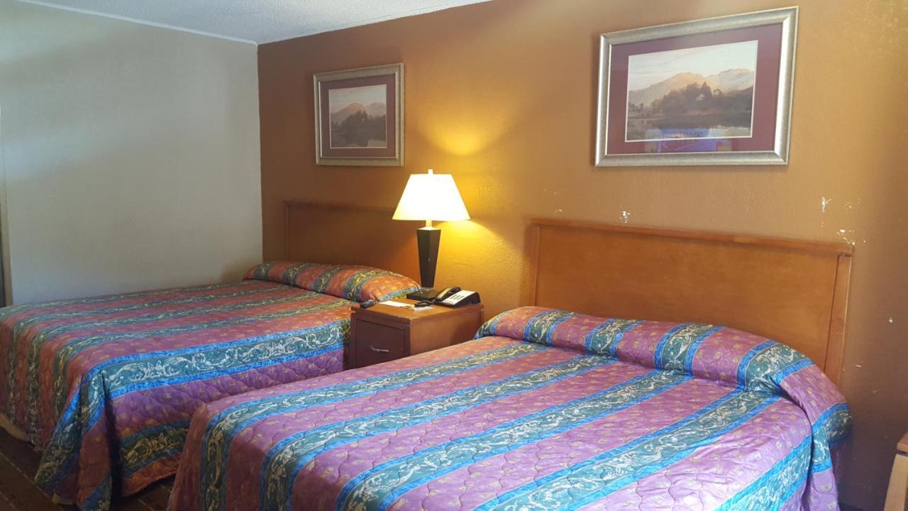 Scottish Inn Knoxville Eksteriør billede